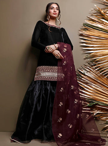 Zainab Chottani Blackout Burgundy Online Shopping